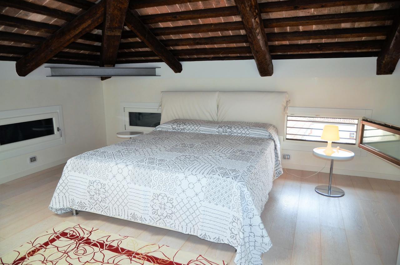“Al Commercio” Luxury Loft Noale Exterior photo