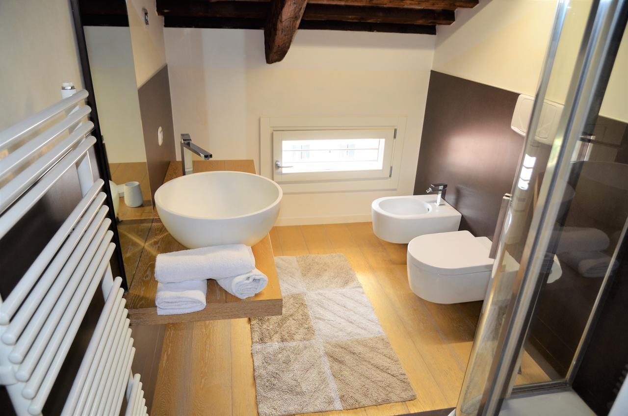 “Al Commercio” Luxury Loft Noale Exterior photo