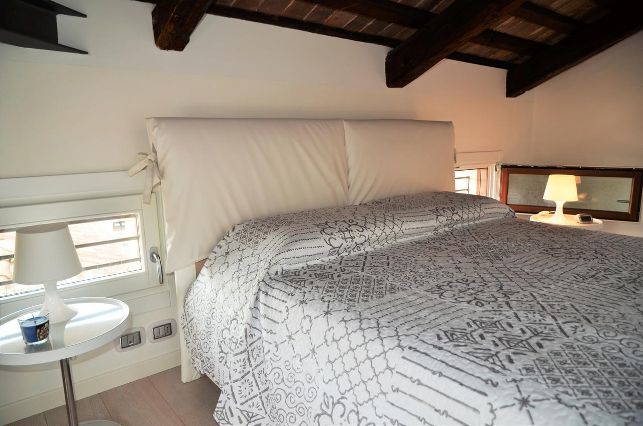“Al Commercio” Luxury Loft Noale Exterior photo