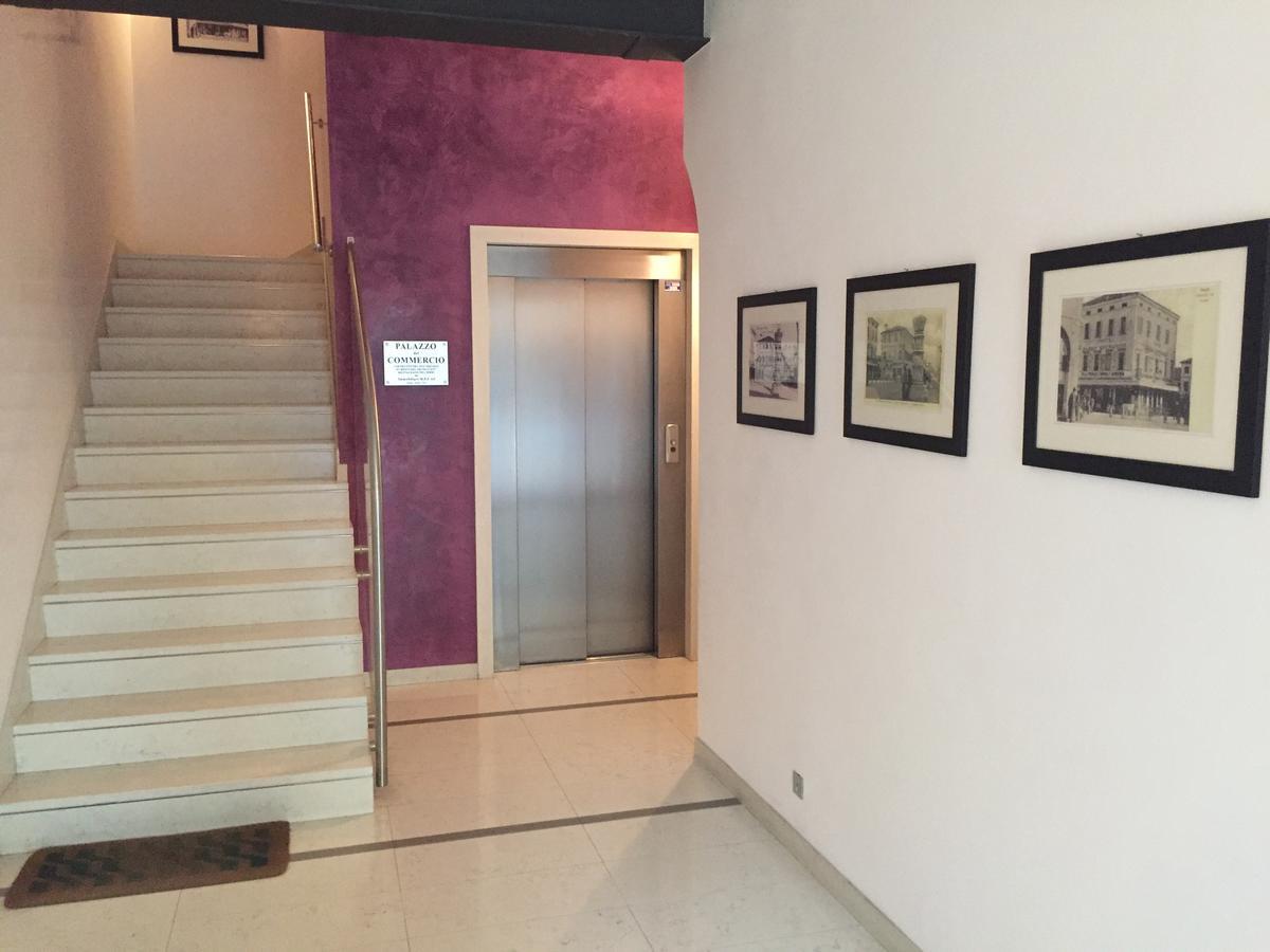 “Al Commercio” Luxury Loft Noale Exterior photo